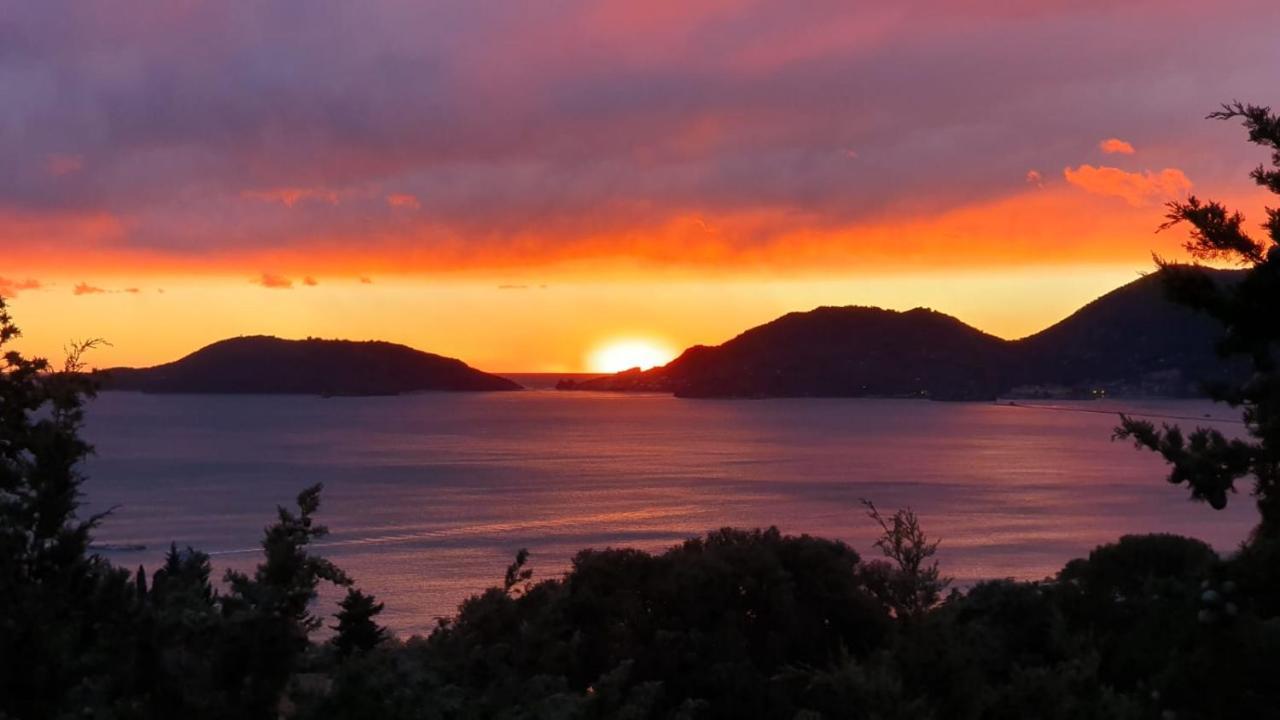Lerici Natural Suite Con Wi-Fi Εξωτερικό φωτογραφία